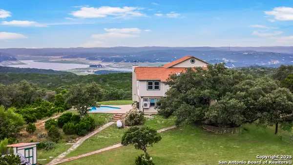 1494 County Road 270, Mico, TX 78056