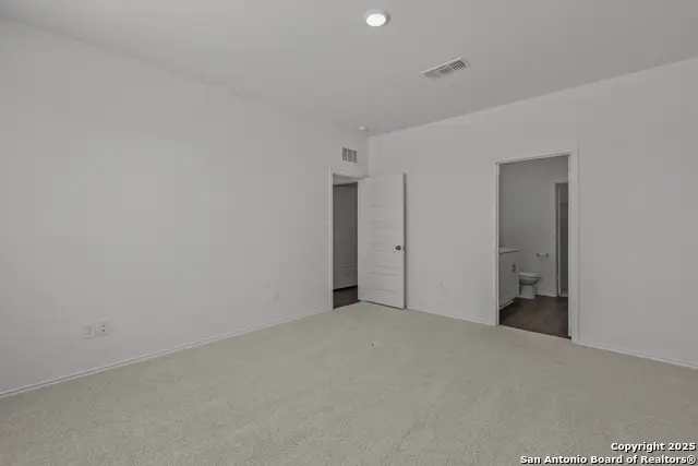 300 Brown Swiss, Boerne, TX 78006 - Image #2