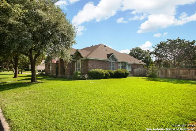 26308 Reyglen, San Antonio, TX 78255 - Image #3