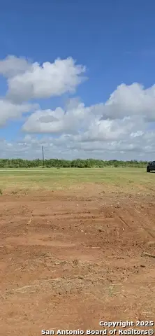 412 County Road 317, Charlotte, TX 78011 - Image #2