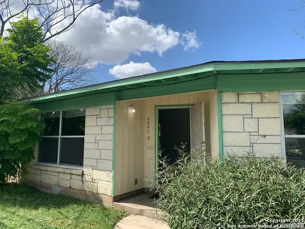111 Laddie, San Antonio, TX 78201
