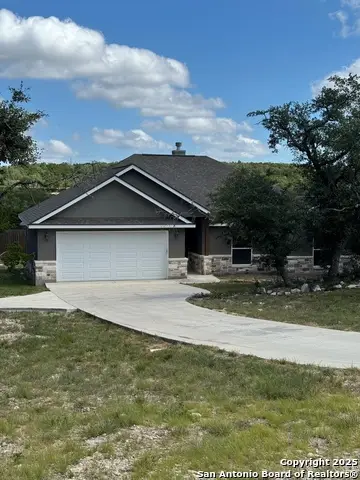 1361 Yaupon, Fischer, TX 78623