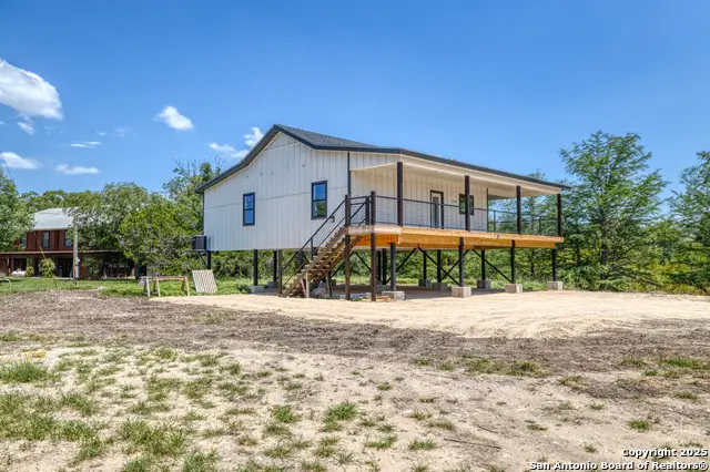 132 Sherman Lane, Leakey, TX 78873 - Image #1
