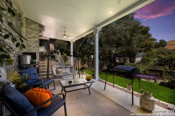 9517 Cantura Crest, San Antonio, TX 78250