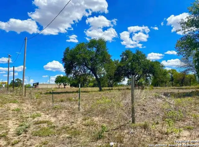 21272 S Fm 471, Natalia, TX 78059 - Image #1