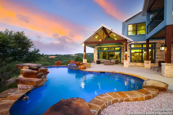 1023 Comanche Rdg, New Braunfels, TX 78132