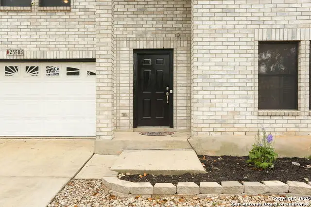 2558 Ashley Oak Dr, Schertz, TX 78154 - Image #3