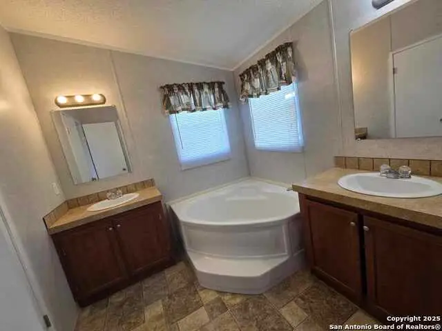 338 Rosemary, New Braunfels, TX 78130 - #2