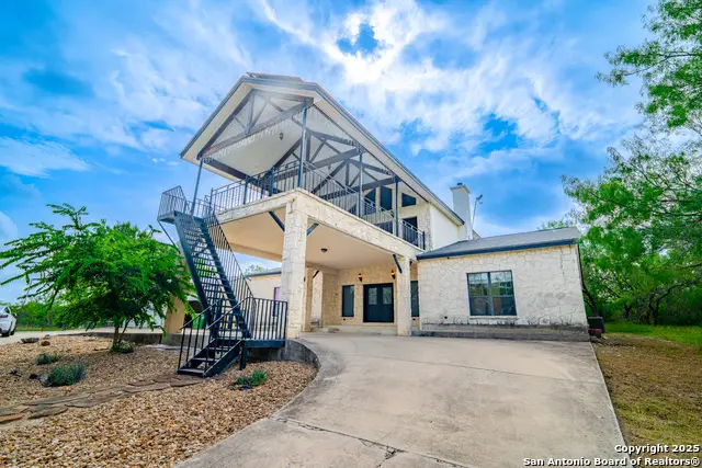 1851 County Road 381, San Antonio, TX 78253 - Image #2