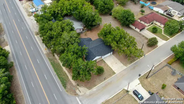 101 E East St, Stockdale, TX 78160 - Image #1