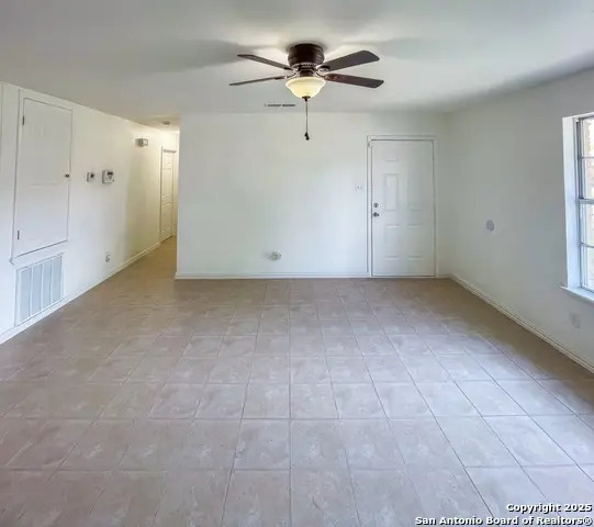 1206 Fairview, Beeville, TX 78102 - Image #2