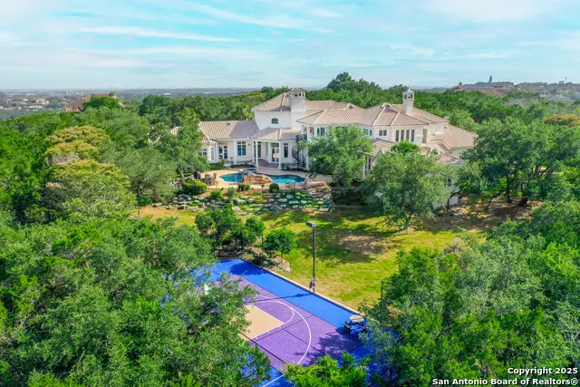 10 Champions Run, San Antonio, TX 78258 - Image #2