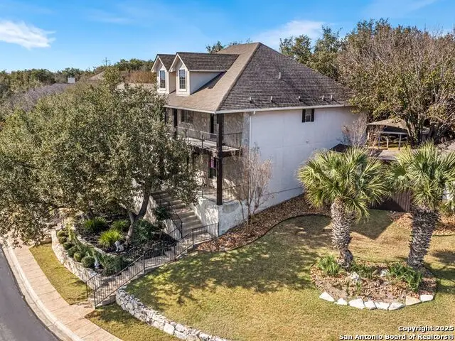 18339 Emerald Oaks Dr, San Antonio, TX 78259 - Image #2