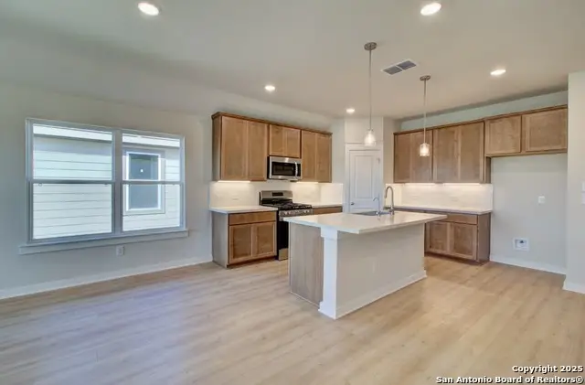 217 Red Arrow, San Antonio, TX 78253 - Image #3