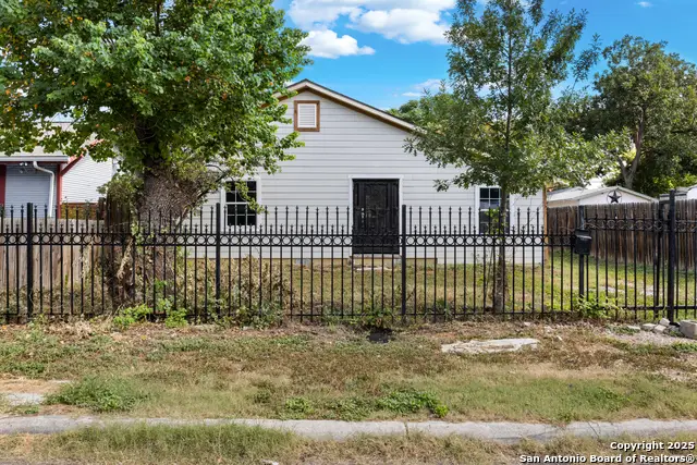 1635 Mariposa, San Antonio, TX 78201 - Image #2