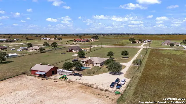 119 Scenic Hills, La Vernia, TX 78121 - Image #2