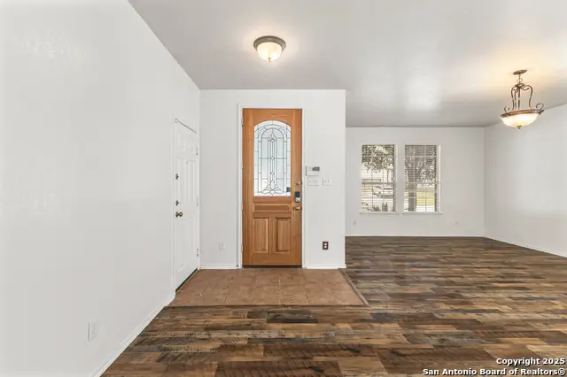 7114 Avery Rd, Live Oak, TX 78233 - Image #3