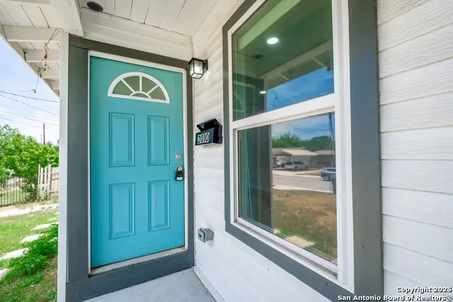2010 Lamar St, San Antonio, TX 78202 - Image #2