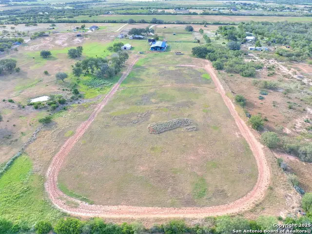 17188 Wildhorse Pass, Marion, TX 78124 - Image #3