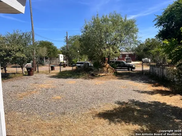 7614 Von Ormy, Von Ormy, TX 78073