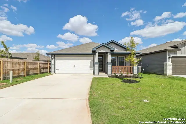 3019 Playa Azul Blvd, Converse, TX 78109 - #3