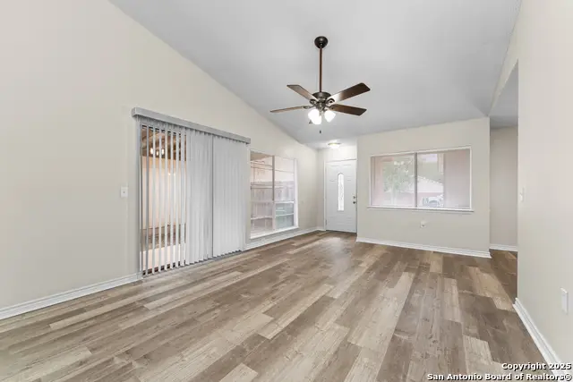 8004 Laurel, San Antonio, TX 78250 - Image #2
