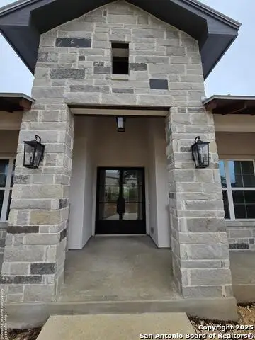 1608 Vintage Way, New Braunfels, TX 78132 - Image #2