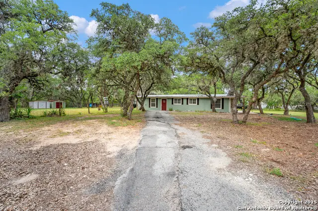 8715 Buckskin Dr., Boerne, TX 78006 - Image #2