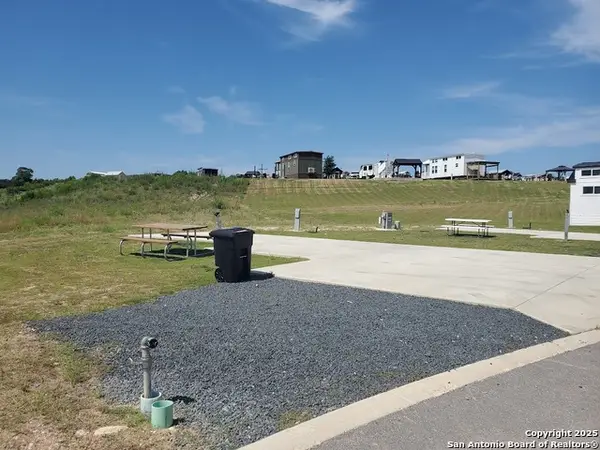 5386 Ranch Road 1376 #90, Fredericksburg, TX 78624