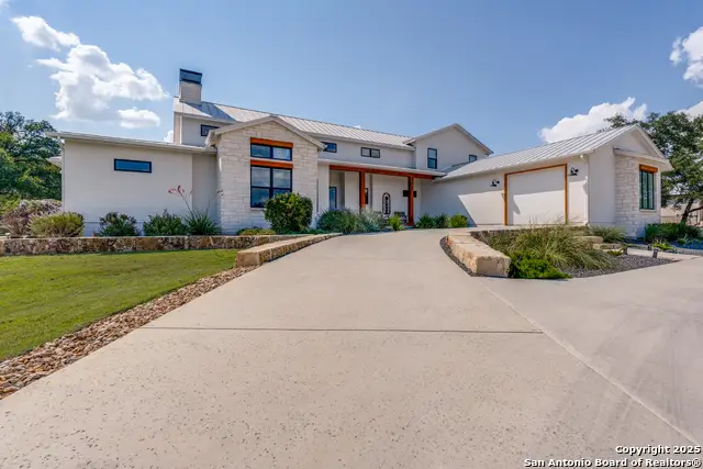 130 Saga St, Spring Branch, TX 78070 - Image #3