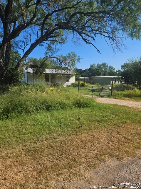 614 County Road 6841, Lytle, TX 78052 - Image #3