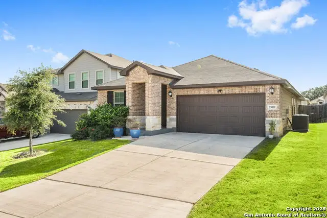 25819 Posey, Boerne, TX 78006 - Image #2