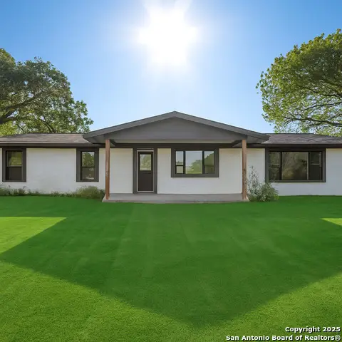 19551 Fm 463, Devine, TX 78016 - Image #1