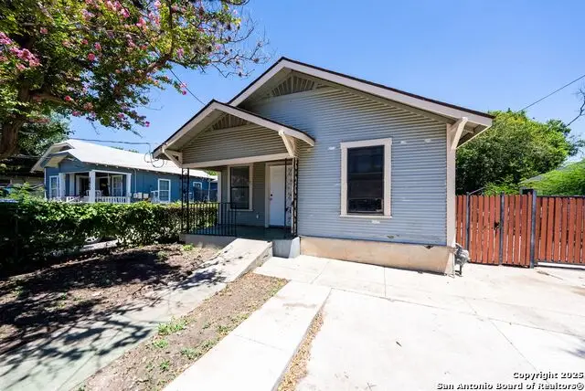 2611 Martin, San Antonio, TX 78207 - Image #3