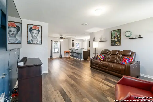 6423 Woodcliff Bend, San Antonio, TX 78222 - Image #3