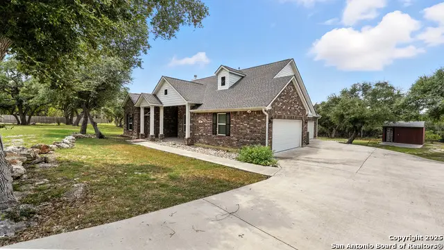 179 Prairie Dawn, Spring Branch, TX 78070 - Image #1
