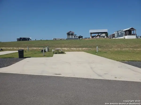 5386 Ranch Road 1376 #142, Fredericksburg, TX 78624