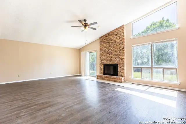 5814 Pineway, San Antonio, TX 78247 - Image #3