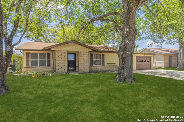 638 N Prestwick Blvd, San Antonio, TX 78223 - Image #2