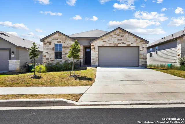 7333 Walkers Loop, San Antonio, TX 78233 - Image #1