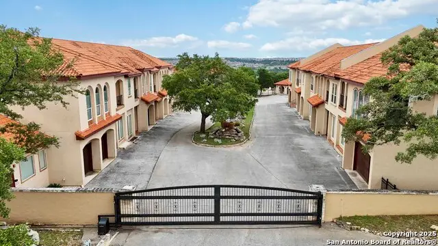 23510 Canyon Golf #101, San Antonio, TX 78258 - Image #2