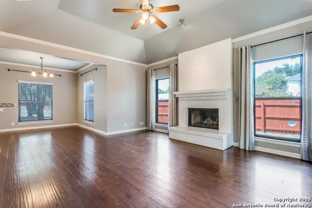 10723 Lake Path, San Antonio, TX 78217 - Image #2