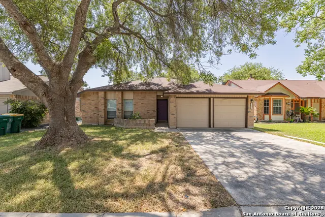 8126 Forest Bow, Live Oak, TX 78233 - Image #1