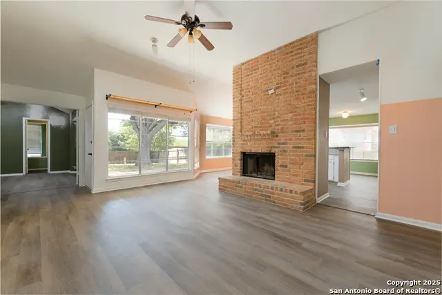 8126 Forest Bow, Live Oak, TX 78233 - Image #2