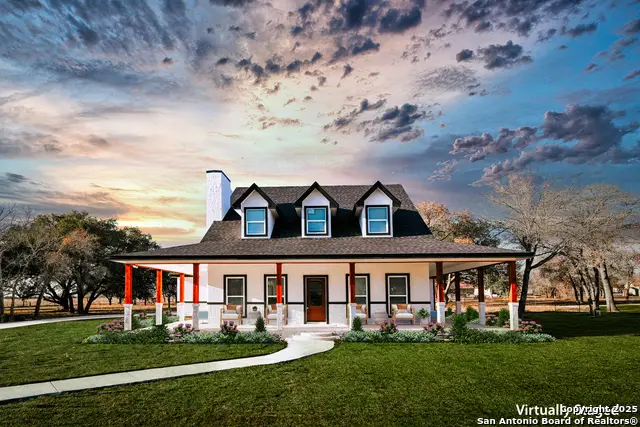 140 County Road 6871, Natalia, TX 78059 - Image #1