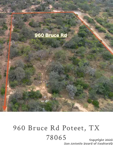 960 Bruce, Poteet, TX 78065
