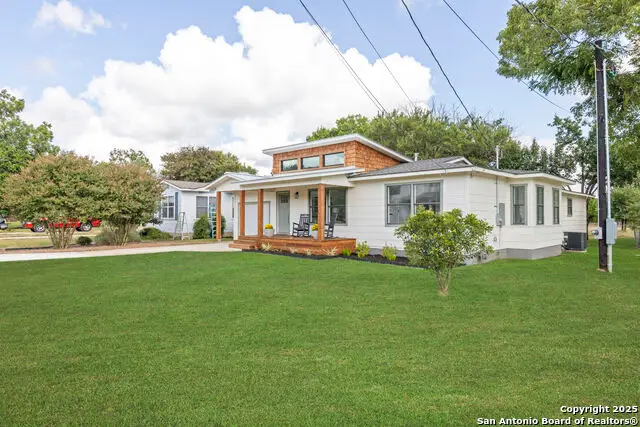 320 Hickman, Boerne, TX 78006 - Image #3