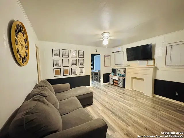 609 E Nopal, Uvalde, TX 78801 - Image #3