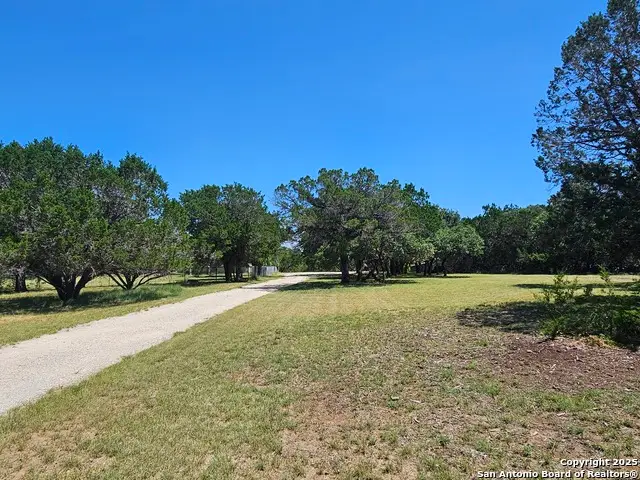 29 Green Cedar Rd., Boerne, TX 78006 - #3