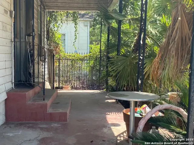 559 W Highland Blvd, San Antonio, TX 78210 - Image #3